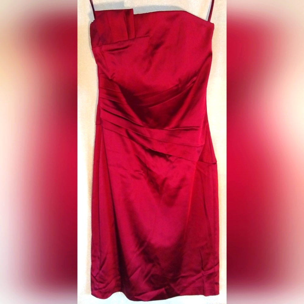 White House Black Market Size 2 Burgundy Red